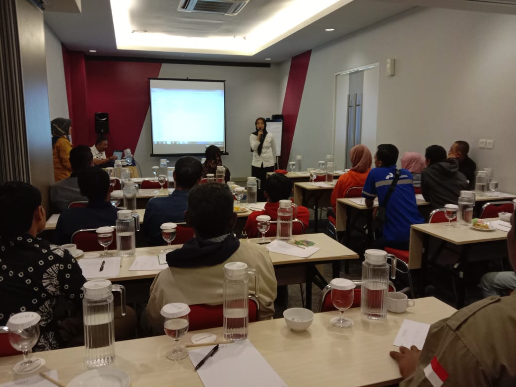 Pelatihan Bagi Penjamah Makanan