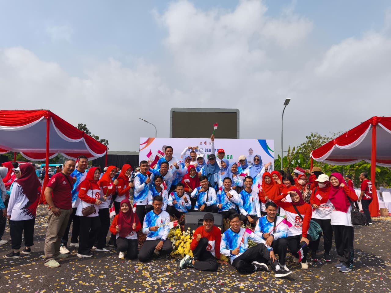 Keseruan dan semangat kebersamaan Dinas Kesehatan Bojonegoro di ajang FORKAB Bojonegoro 2026! 🎉